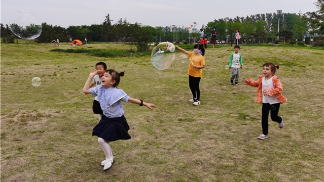 周口市民樂享悠閑五一